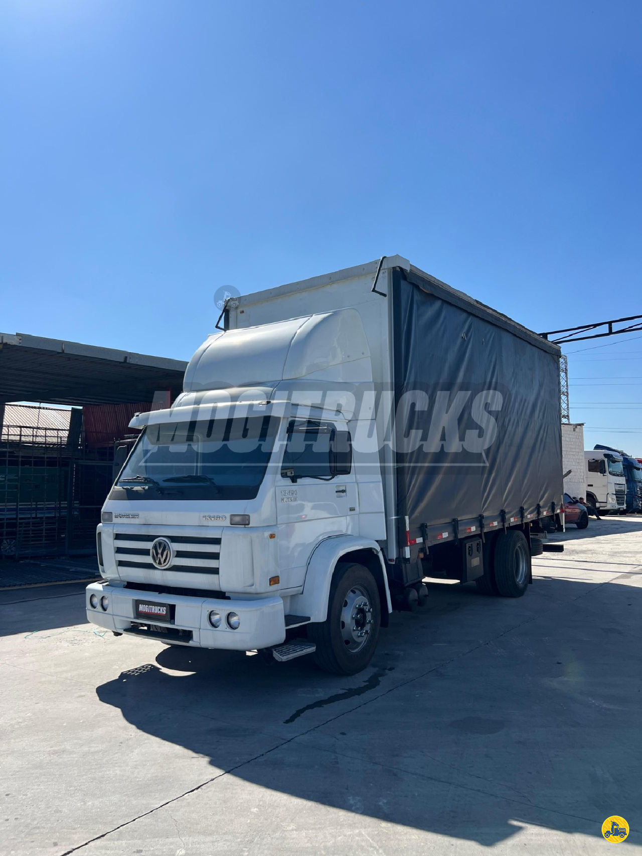 CAMINHAO VOLKSWAGEN VW 13190 Baú Sider Toco 4x2 Mogitrucks MOGI DAS CRUZES SÃO PAULO SP